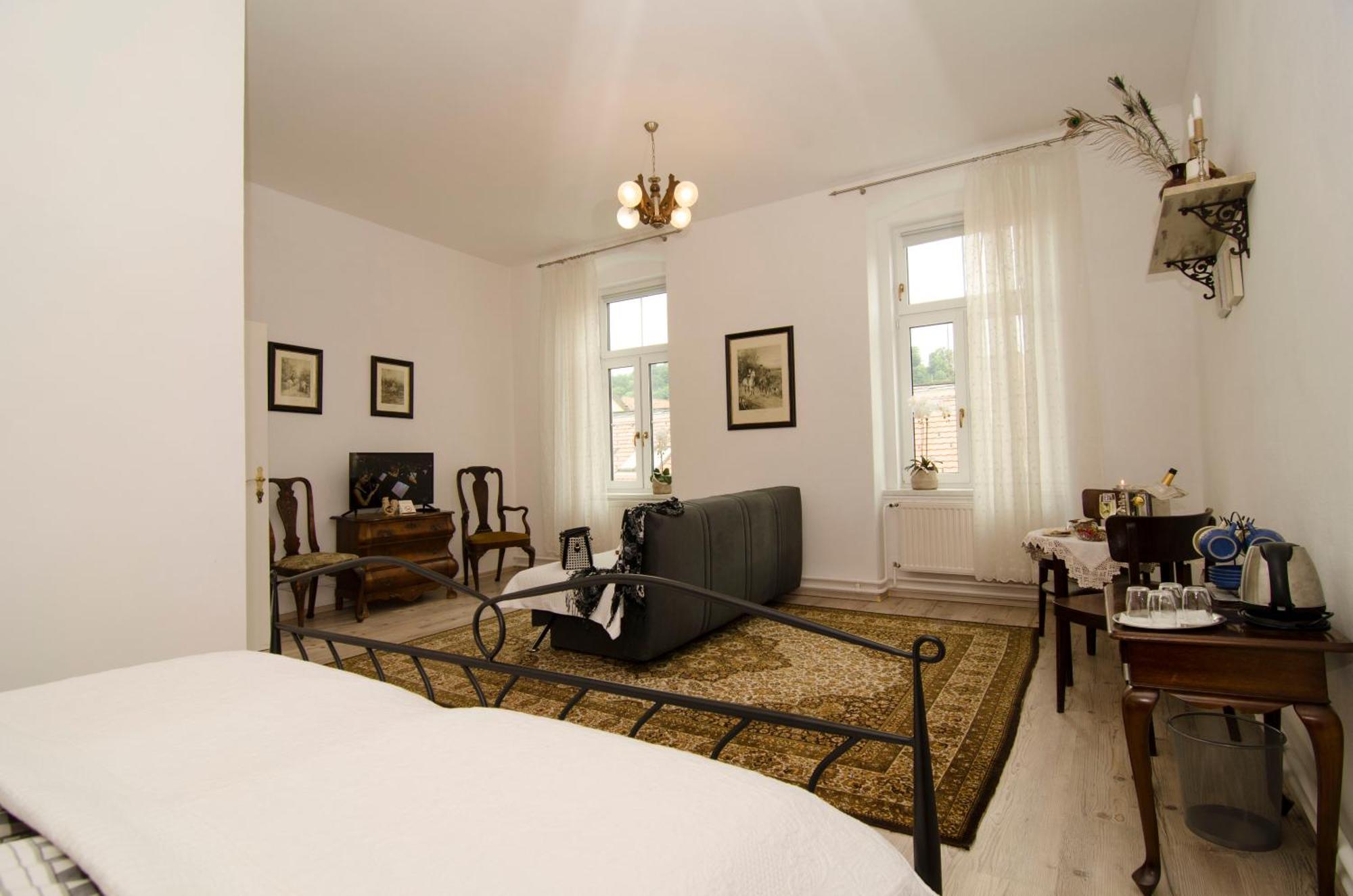 Trubarjev Art Boutique Hotel Laško Zimmer foto