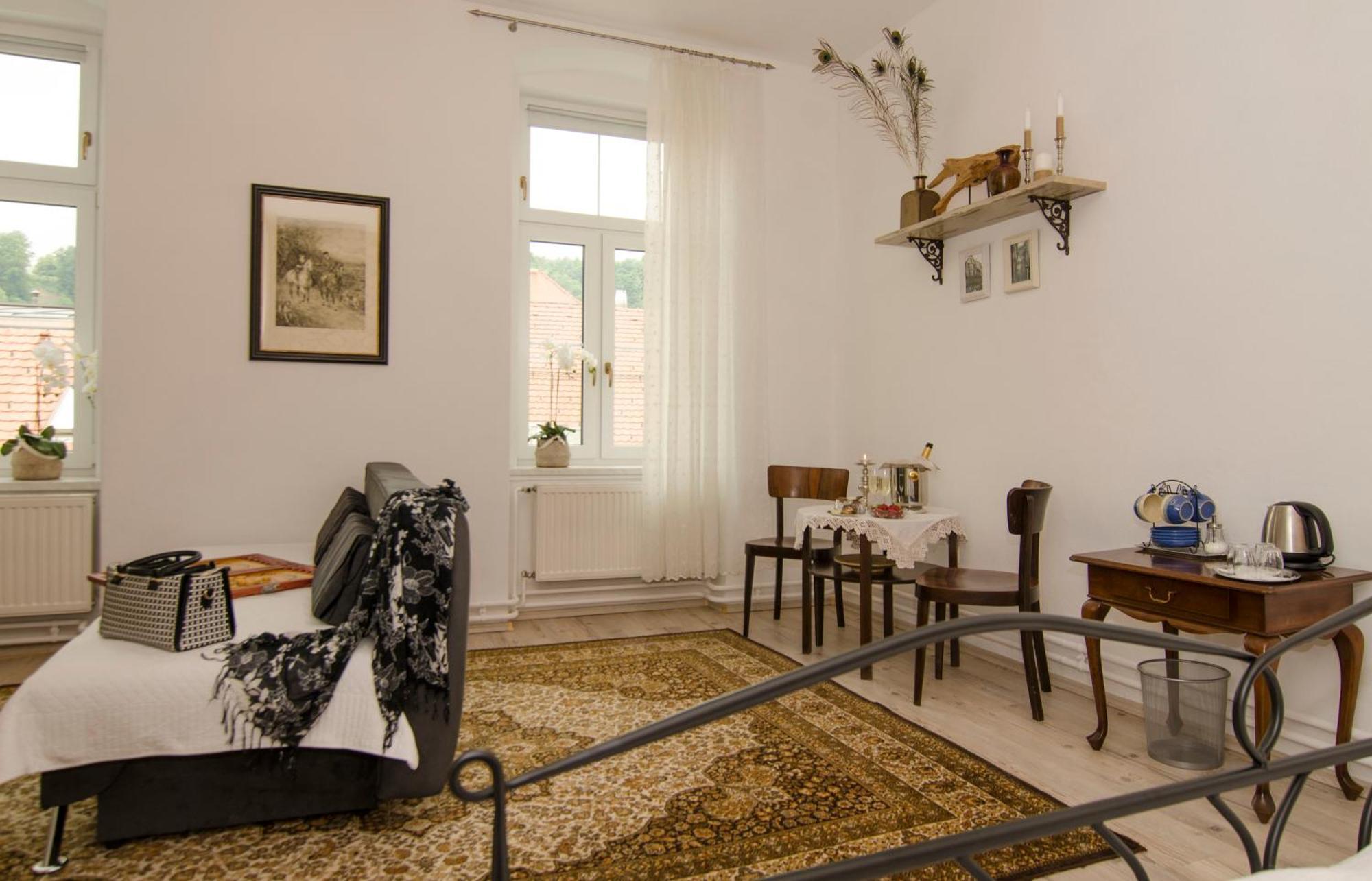 Trubarjev Art Boutique Hotel Laško Zimmer foto